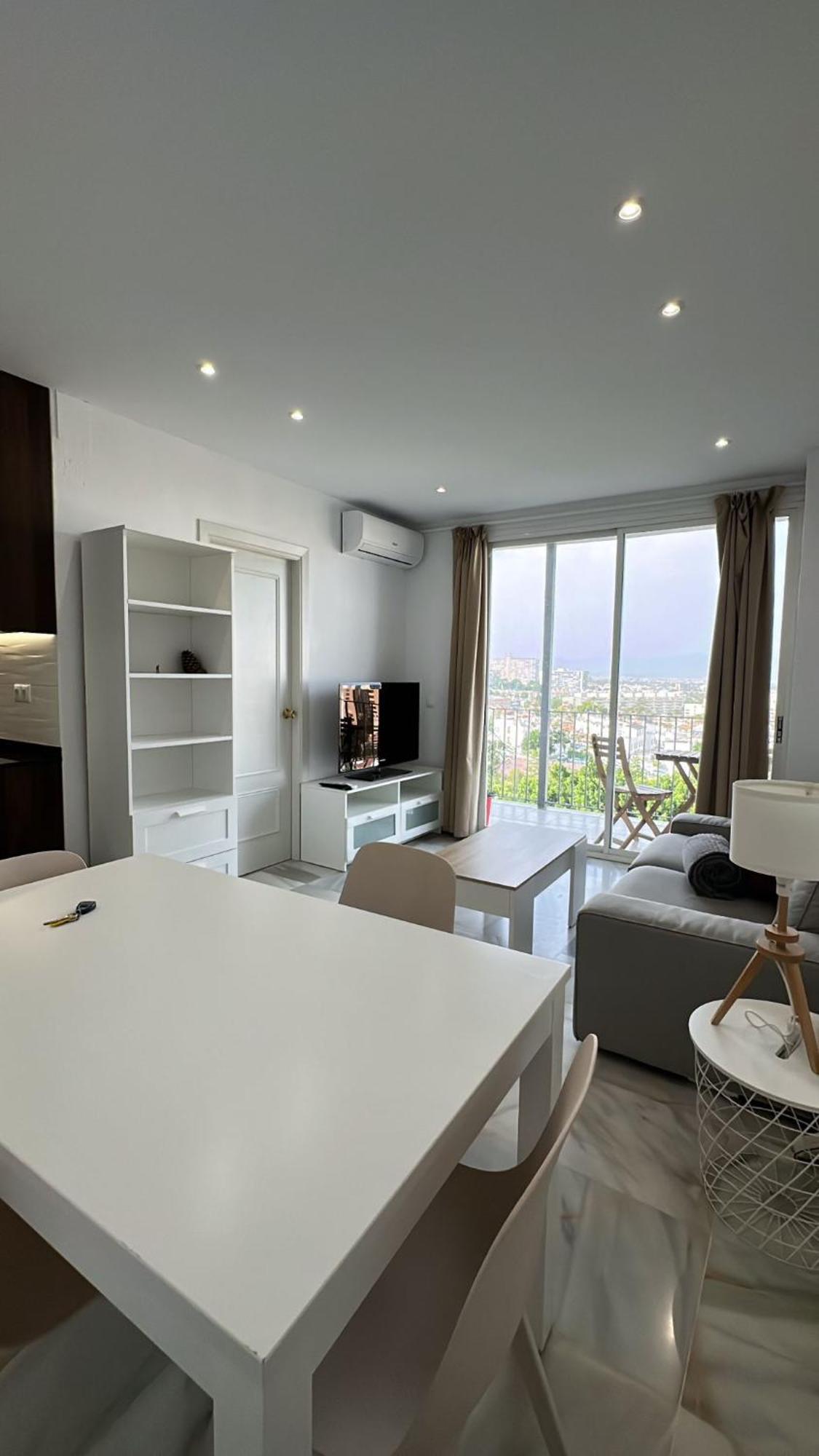Apt Buenavista En Torremolinos Increibles Vistas Hacia Malaga 5Min Del Centro Y De La Playa Екстериор снимка